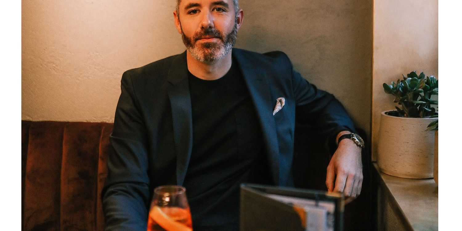 Simon Potts - The Alchemist
